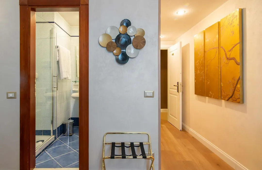 Hotel Accademia-1